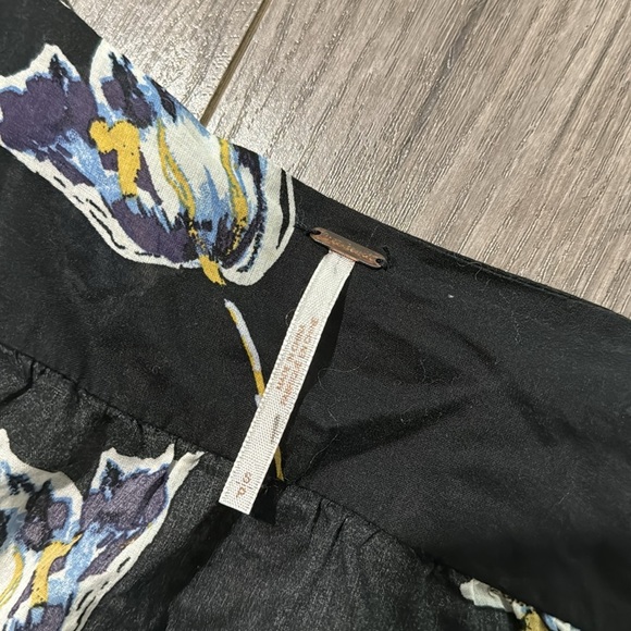 Free People Cherish The Light Floral Blouse Small - Picture 3 of 4